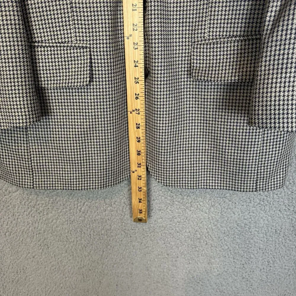 Burberry’s VTG 100% Wool Blazer Jacket Sport Coat Men's 40 Grey Herringbone‎ USA
